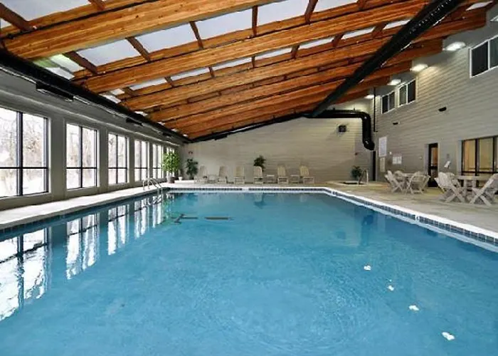 The Montcler - Redberri Luxury Collection Hotel