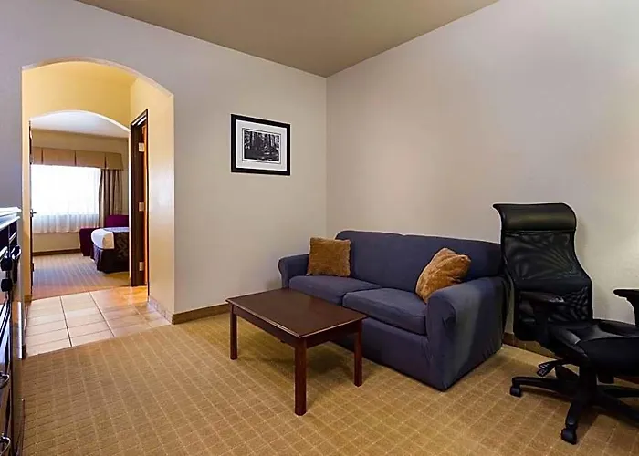 Hotel The Montcler - Redberri Luxury Collection