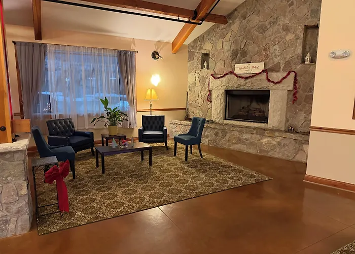 The Montcler - Redberri Luxury Collection Hotel