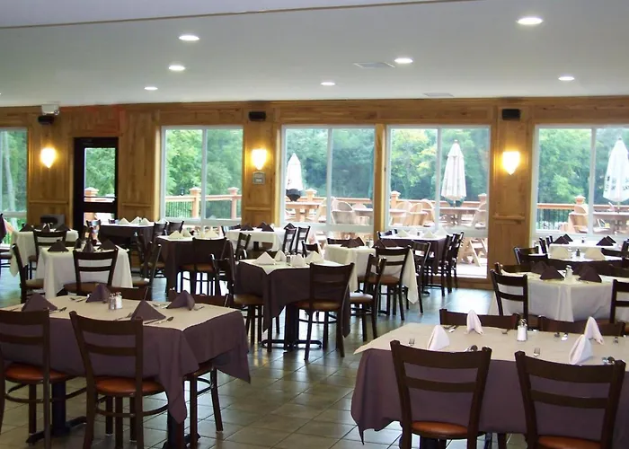 The Montcler - Redberri Luxury Collection 4*
